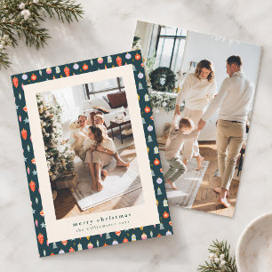 Kerst Foto van Familie met Vintage Ornament Patroo Feestdagenkaart