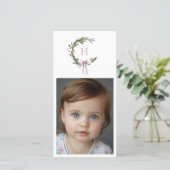 Kerst Monogram Krans Blush Bow Foto Feestdagenkaart (Staand voorkant)