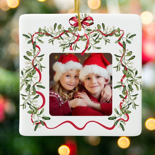 Kerst Red Wavy Lijst Bow Greenery Foto Keramisch Ornament