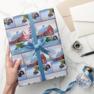 Kerst rode schuur met groene tractor cadeaupapier
