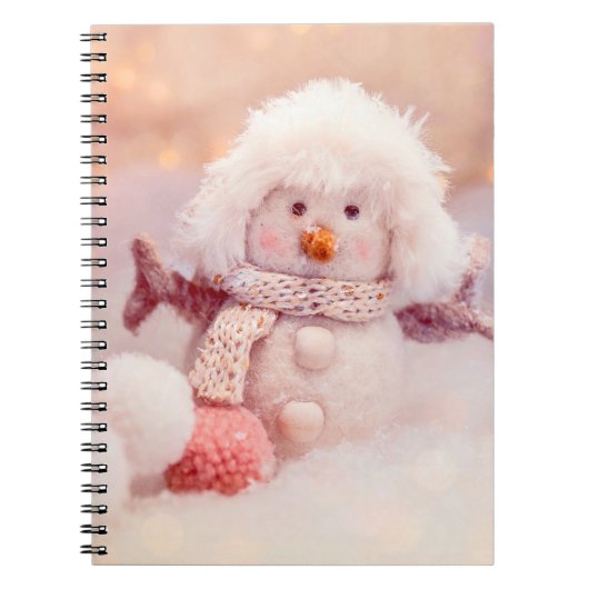Kerst Roze & Wit Fluffy Snowman Notitieboek (Voorkant)