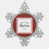 Kerst Tartan Plaid Baby's Eerste Kerstmis Tin Sneeuwvlok Ornament (Voorkant)