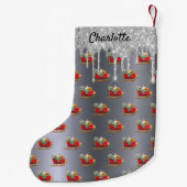 Kerst zilver rode slee Santa glitters monogram Kleine Kerstsok (Achterkant)