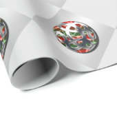 Kerstabel versiert zilverrood groen cadeaupapier (Rol Hoek)