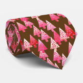 Kerstaven met een moderne bloem - koraal en bruin stropdas (Opgerold)