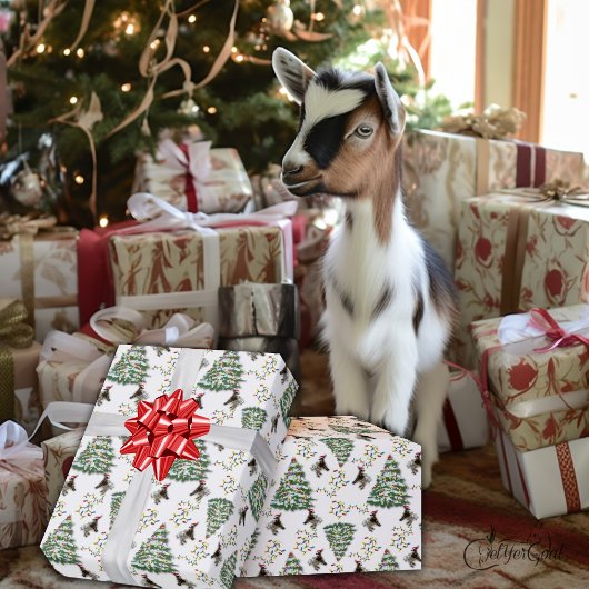 Kerstaven van de kattegeit die decorteren cadeaupapier