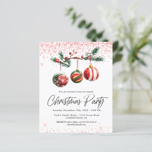 Kerstballen op een budget Kerstfeest Uitnodiging (Staand voorkant)