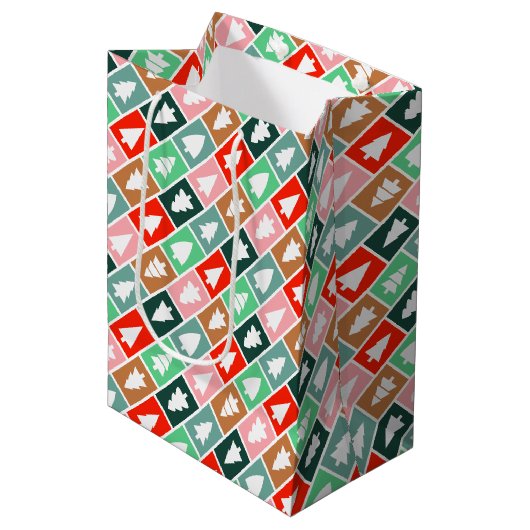 kerstbomen medium cadeauzakje (Voorkant Gekanteld)