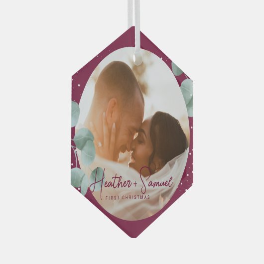 Kerstbruiloft Keepsake Elegant Script Bourgondië Glas Ornament (Voorkant Rechts)