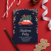 Kerstfeest rode auto & groene dennen besneeuwd