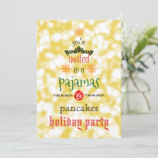 Kerstfeestdag Pajamas en Pancakes Family Party Kaart (Staand voorkant)