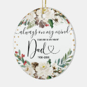 KerstFloral in liefdevol geheugen van pap Gold Keramisch Ornament (Links)