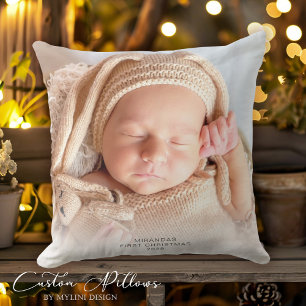 Kerstfoto van de baby's eerste jaar kussen