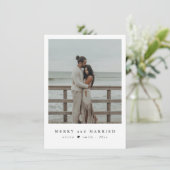 Kerstfoto voor pasgetrouwde koppel met strandthema feestdagenkaart (Staand voorkant)