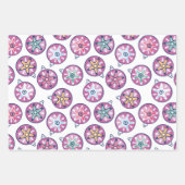 Kerstgedecorbeerde Ornamenten van appelen en blauw Inpakpapier Vel (Voorkant)