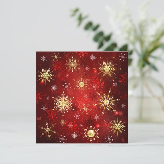 Kerstgouden sneeuwvlokken op rode achtergrond advieskaart (Staand voorkant)