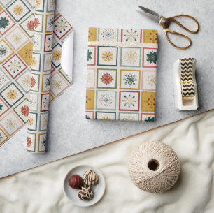 Kerstgrid van bloemen, bladeren en sneeuwvlokken cadeaupapier