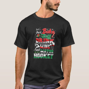 Kersthockey Moms Wine Baking Holiday Pajama T-shirt