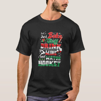 Kersthockey Moms Wine Baking Holiday Pajama T-shirt
