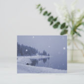 Kerstkaart met sneeuw aan zee briefkaart (Staand voorkant)