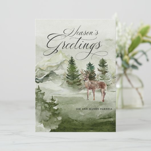 Kerstkaart 'Sneeuwhert in pijnbosbos' (Staand voorkant)