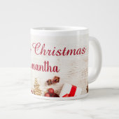 Kerstkoffie mok met gouden balletjes (Voorkant rechts)