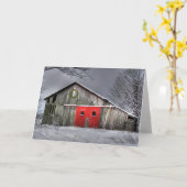 Kerstkrans op oude schuur met rode deur kaart (Gele Bloem)