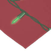 kerstlijnlampjes op rode tafelloper (Hoek)