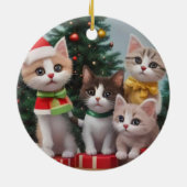 Kerstman en zijn elfen keramisch ornament (Achterkant)