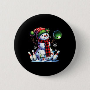 Kerstman speelt bowlingbal en kerstpinnen ronde button 5,7 cm