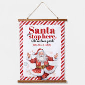 Kerstman Stop hier Modern Rood Wit Streep Kerstmis Hangend Wandkleed (Voorkant)