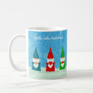 Kerstmannetjes in kleurrijke jurken en sneeuw koffiemok