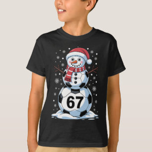 Kerstmis 67 Meme Voetbal Sneeuwman Boom Grappig Xm T-shirt