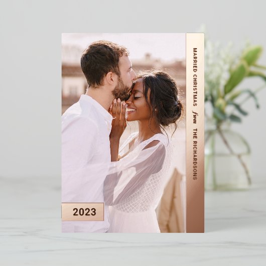 Kerstmis getrouwd | Roze gouden pasgetrouwd multi Folie Feestdagenkaart (Staand Voorkant)