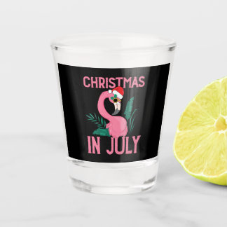 Kerstmis in juli roze flamingo met kersthoed shot glas