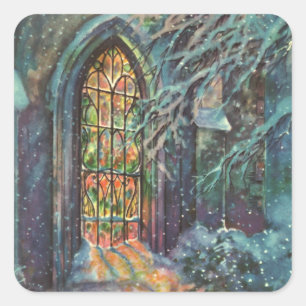 Kerstmis in oude kerk met glas-in-loodraam vierkante sticker