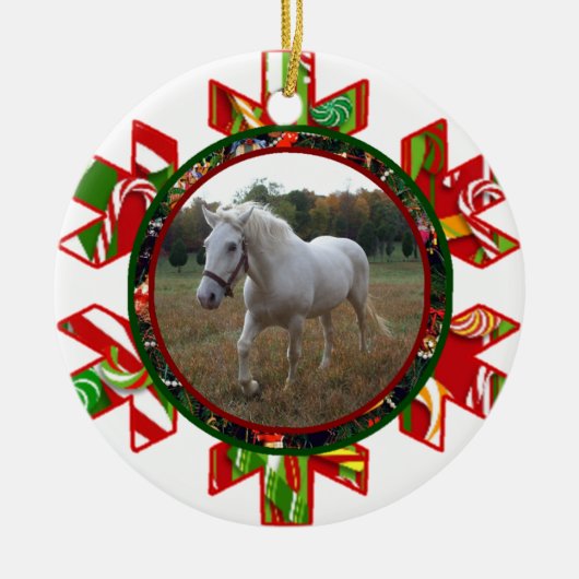 Kerstmis komt voor de versiering keramisch ornament (Voorkant)