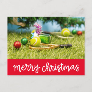 Kerstmis met tennisbal en siervoorwerpen feestdagenkaart