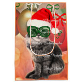 Kerstmis op kerstbal achtergrond medium cadeauzakje (Achterkant)