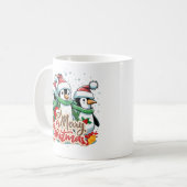 Kerstmis, ornamenten met pinguïns 05 koffiemok (Voorkant links)