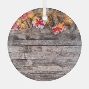 Kerstmis rustieke achtergrond, houten planken. glas ornament