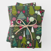 Kerstmoderne bomen, groot inpakpapier vel (In situ)