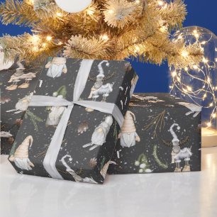 Kerstmossen en kabouters cadeaupapier
