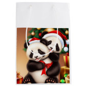 kerstpanda medium cadeauzakje (Voorkant)