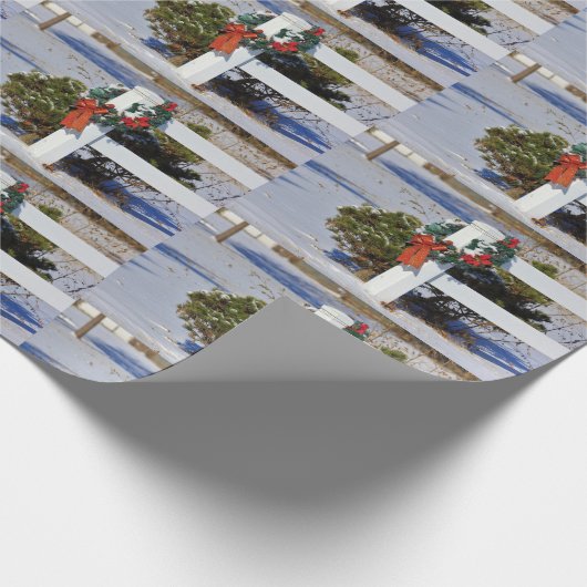 kerstpapier en omheining met witte omheining cadeaupapier (Hoek)