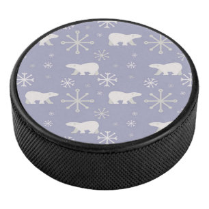 Kerstpatroon met polaire beren en sneeuwvlokken hockey puck