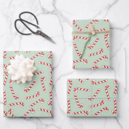 Kerstpatroon met rode, groene en witte snoepriet inpakpapier vel