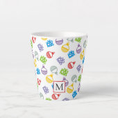 kerstpatroon van ballen en geschenken latte mok (Voorkant)
