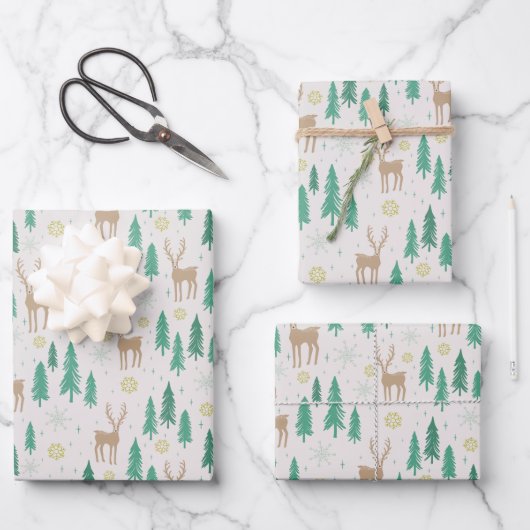 Kerstrender in het Evergreen Winter Forest Inpakpapier Vel (Voorkant)