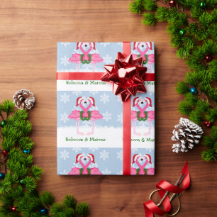 Kerstroze flamingo met kersthats cadeaupapier
